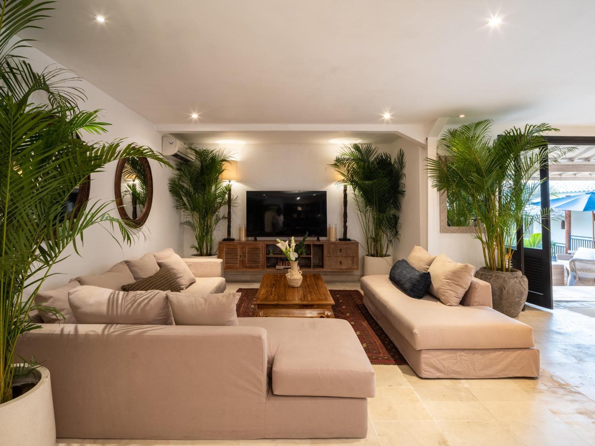 6br Allegria - Cook, Lap Pool, Bbq,near & Finns Villa